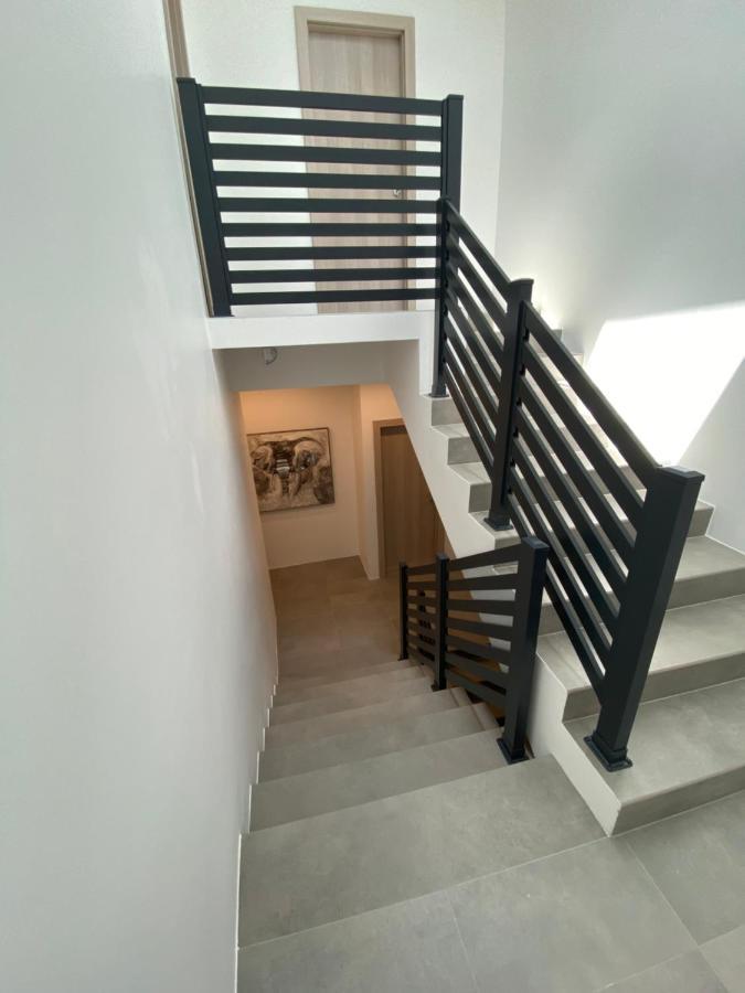 Apartmani Kumenat Biograd Na Moru Exterior foto