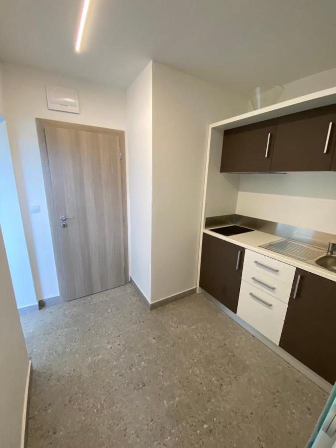 Apartmani Kumenat Biograd Na Moru Exterior foto